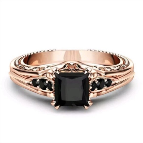 New Women Rose Gold Filled Black Sapphire Ring - Picture 2 of 4
